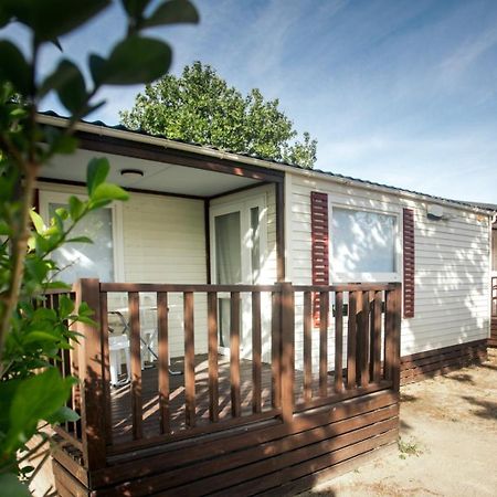 Bungalows Zaragoza Camping Esterno foto