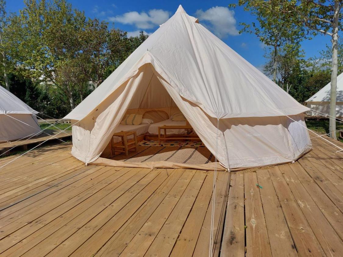 Bungalows Zaragoza Camping Esterno foto